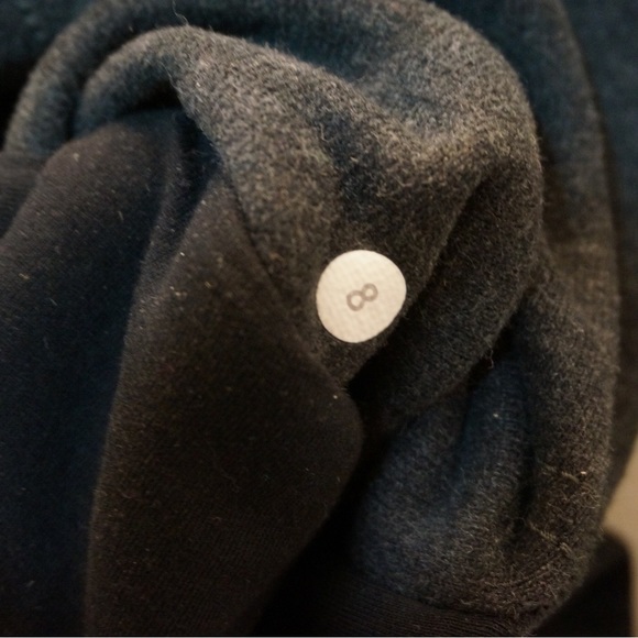 Lululemon Grey Jacket Size 8 - Picture 6 of 6